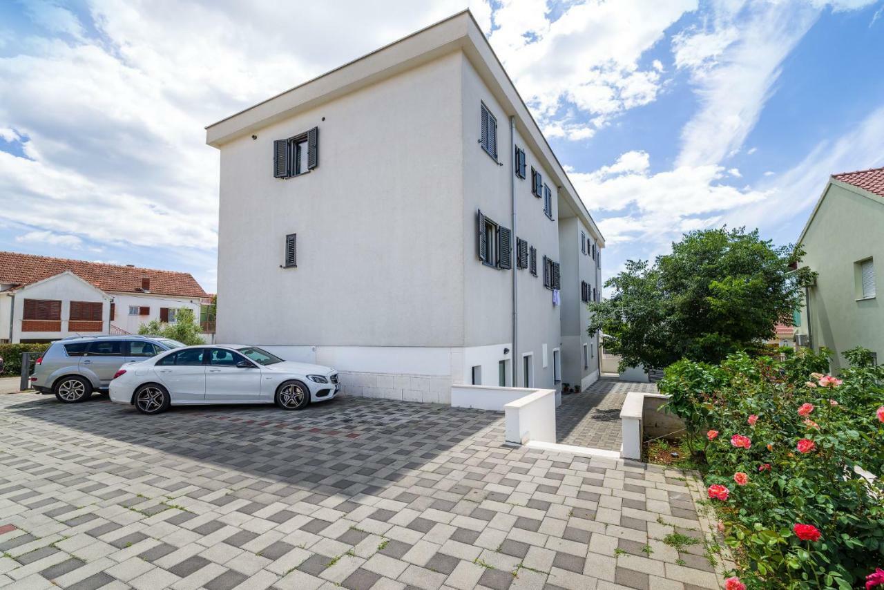 Villa Topesa Zara Esterno foto